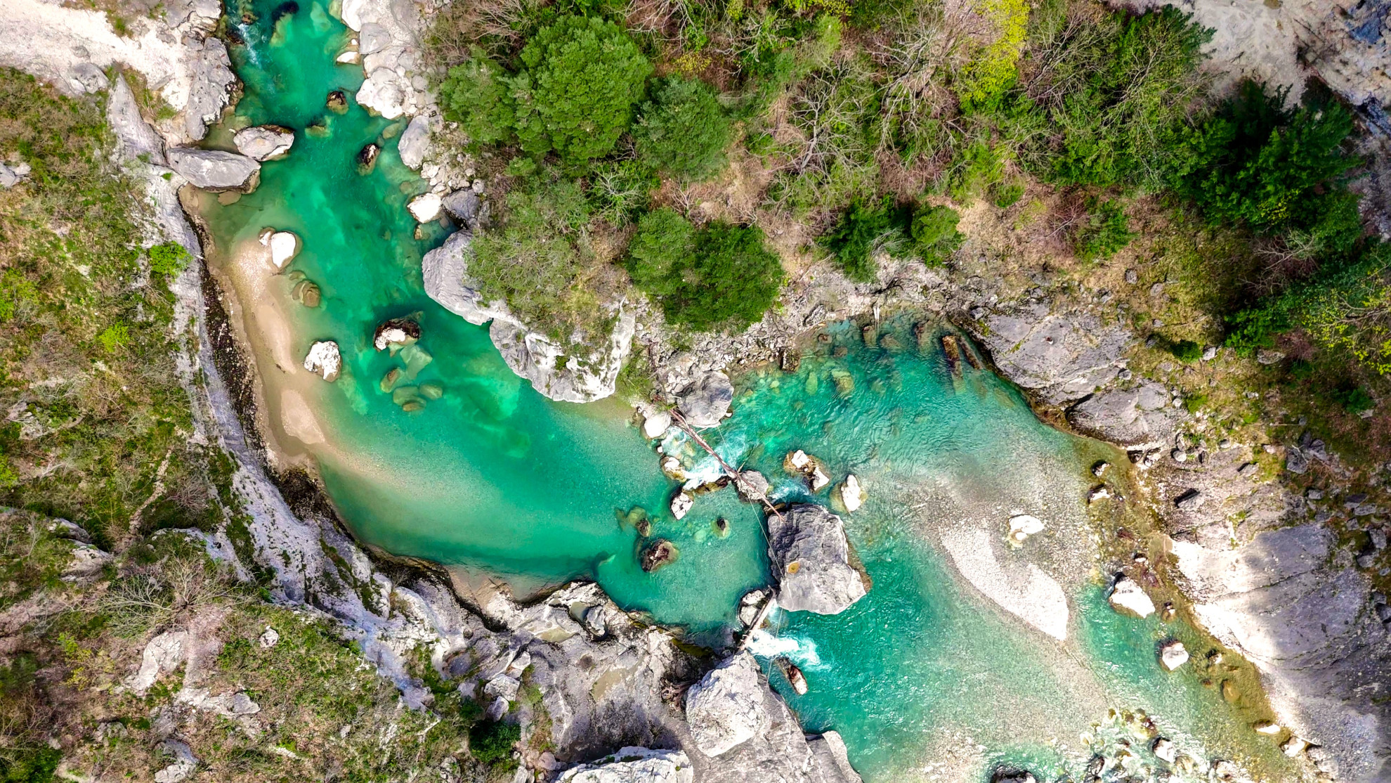 25 minutes de randonnée en silence, solo au printemps